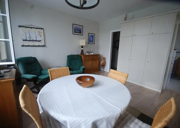 Апартаменты Le Quai Maupassant Фекам